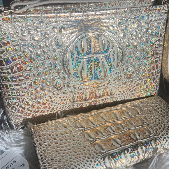 BRAHMIN Loreleigh Hologram Melbourne Shoulderbag w/matching Veronica Wallet NWT - Picture 4 of 9
